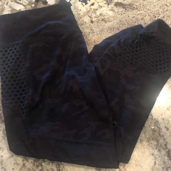 Athletic 7/8 leggings, lukka-la, Glyder & DSG, multi color, black and green. - Picture 9 of 14